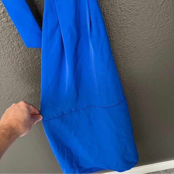 *marks* NWOT Revolve x About Us Rose Halter Dress in Cobalt | Size M - Picture 5 of 11